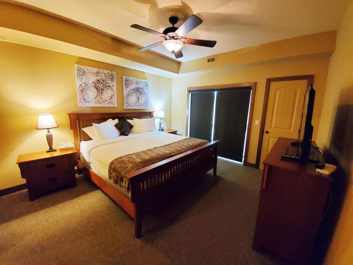 Cozystay Signature Lake Okanagan Resort Κελόουνα  Εξωτερικό φωτογραφία