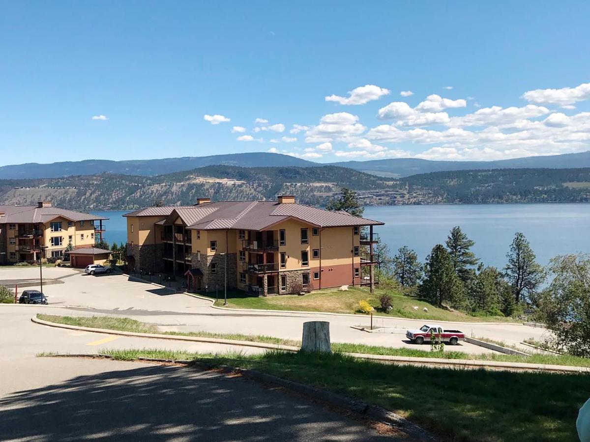 Cozystay Signature Lake Okanagan Resort Κελόουνα  Εξωτερικό φωτογραφία