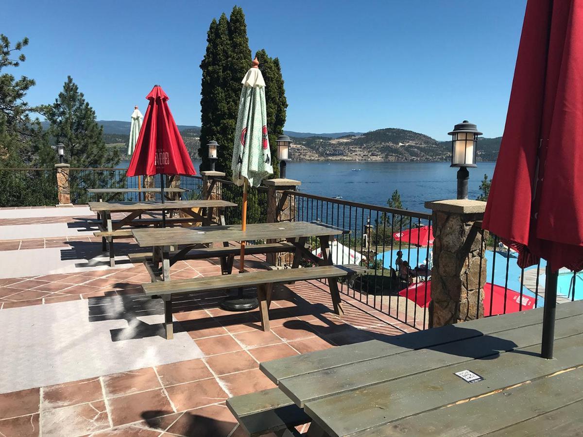 Cozystay Signature Lake Okanagan Resort Κελόουνα  Εξωτερικό φωτογραφία