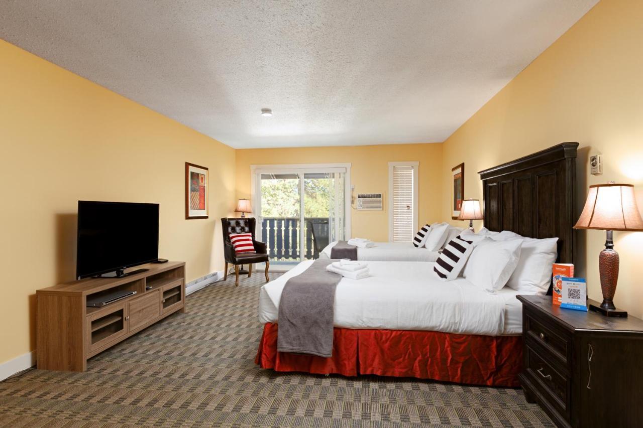 Cozystay Signature Lake Okanagan Resort Κελόουνα  Εξωτερικό φωτογραφία