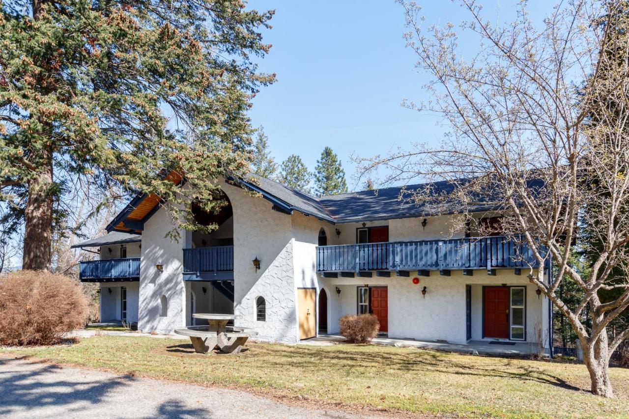 Cozystay Signature Lake Okanagan Resort Κελόουνα  Εξωτερικό φωτογραφία